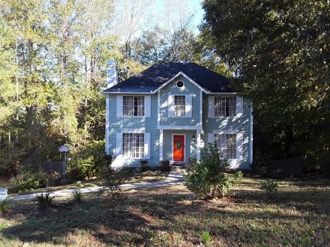 4900 Ardsley Dr, Lithonia, GA 30038