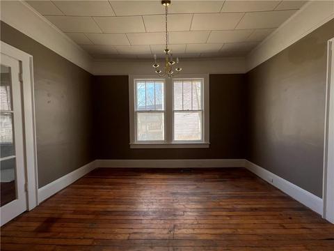 349 Forsyth St, Barnesville, GA 30204 photo 4