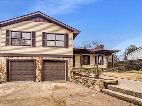 1871 Blanche Dr, Douglasville, GA 30135