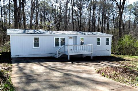 195 White Birch Dr, Covington, GA 30016