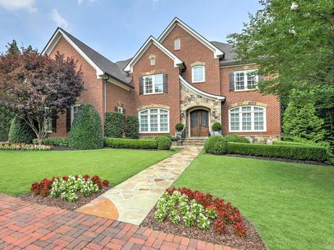 1435 Gatestone Way, Atlanta, GA 30339