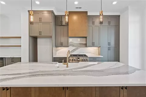 230 Briscoe Way #33, Alpharetta, GA 30009