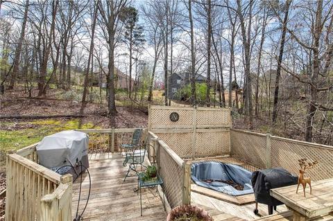 19 N Hampton Dr, White, GA 30184 photo 6