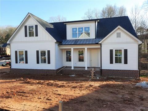 4160 Riverglen Cir, Suwanee, GA 30024