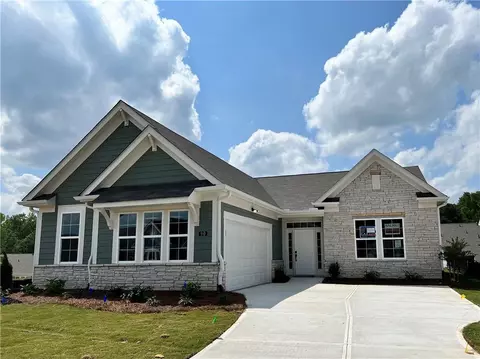 90 Balsam Dr, Dallas, GA 30157
