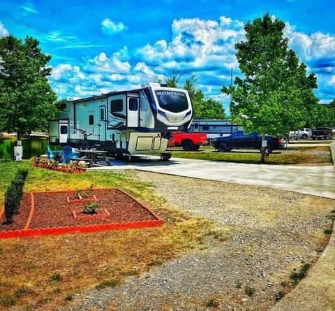 1 Loving Rd, Morganton, GA 30560
