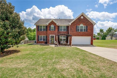 335 Crestridge Ln, Ellenwood, GA 30294