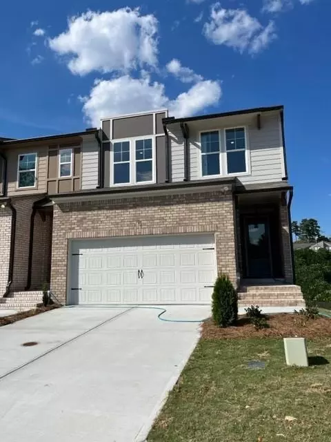 5003 Renvyle Dr #9, Atlanta, GA 30339