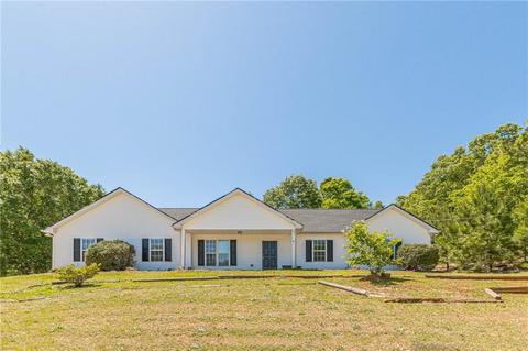 462 Old Tree Dr, Jackson, GA 30233