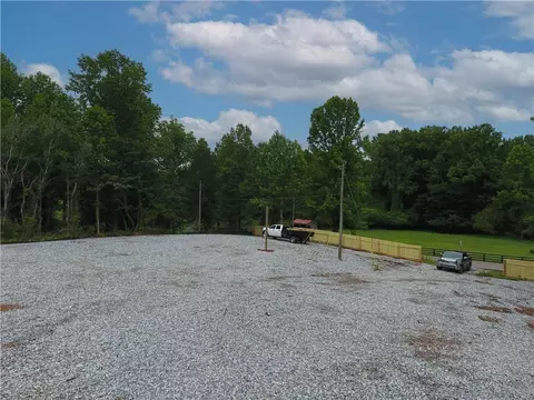 6395 Hopewell Rd, Dawsonville, GA 30534