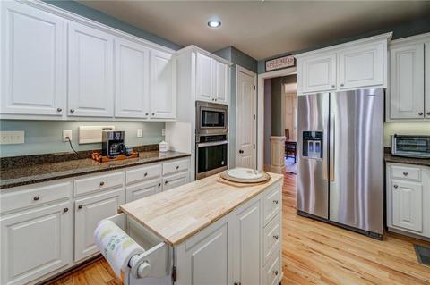 30 Spring Lake Trl, White, GA 30184 photo 17