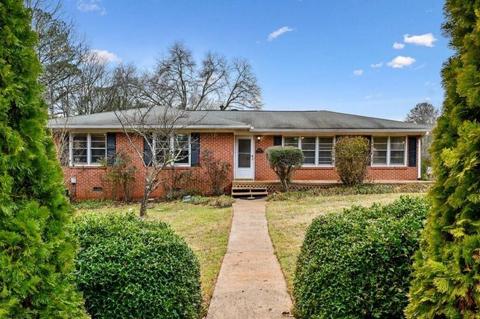 4005 Camelot Ct, Tucker, GA 30084