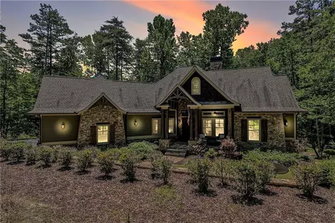 176 Bear Creek Pt, Jasper, GA 30143