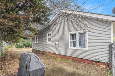 56 Branch St, Toccoa, GA 30577 photo 4