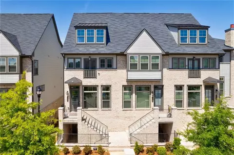 3912 Danube Ln, Atlanta, GA 30339
