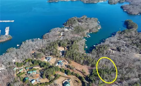 6530 Crestwood Peninsula, Flowery Branch, GA 30542