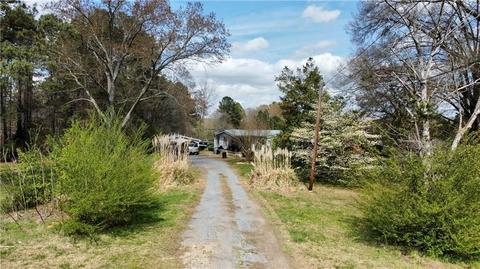 4377 Buchanan Hwy, Buchanan, GA 30113