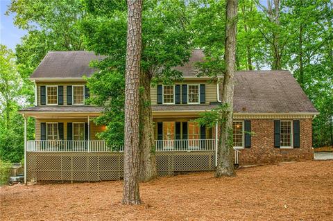190 Barrow Downs, Alpharetta, GA 30004