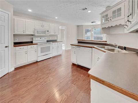 210 Mountain Way, Covington, GA 30016 photo 6