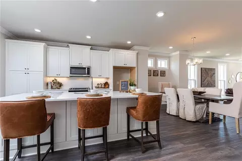 795 Green Sapling Trl #15, Suwanee, GA 30024