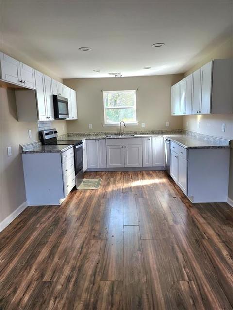 203 E May St, Calhoun, GA 30701 photo 2