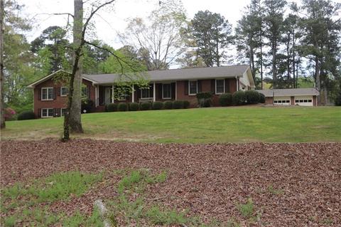 1601 Pharrs Rd, Snellville, GA 30078