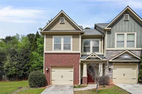 1085 N Village Dr, Decatur, GA 30032