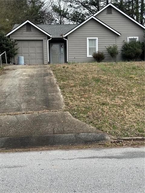 798 Durham Trl, Stone Mountain, GA 30083