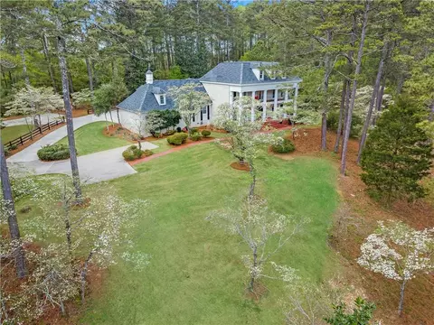 9350 Coleman Rd, Roswell, GA 30075
