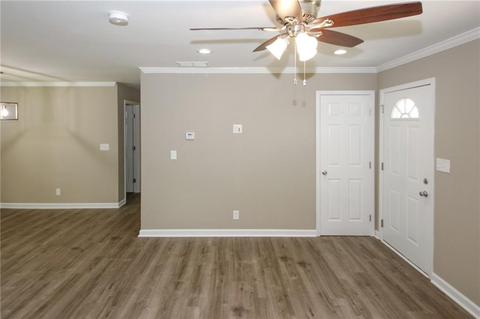 198 E Wright St, Winder, GA 30680 photo 6