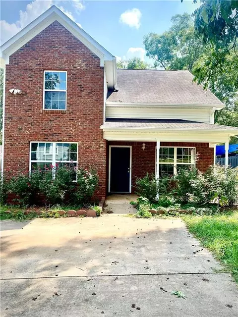 186 Grady St, Griffin, GA 30223