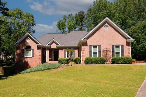 5095 Winding Rose Dr, Suwanee, GA 30024