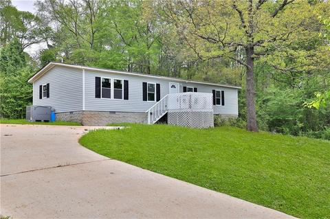 250 White Birch Dr, Covington, GA 30016
