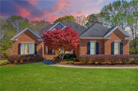 1825 Country Crest Way, Dacula, GA 30019