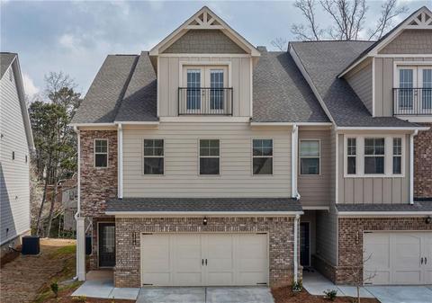 2270 Manor Pointe Dr, Cumming, GA 30041