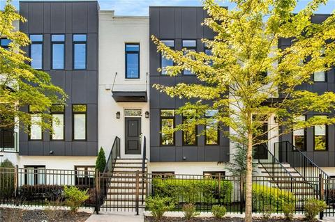 1104 Briar Cove Cir, Atlanta, GA 30329