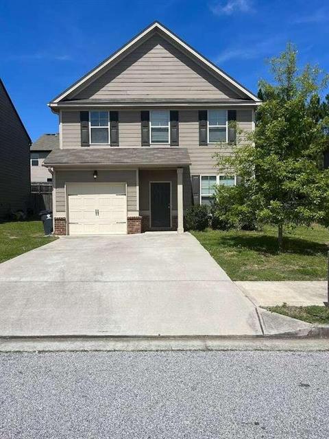 6348 Woodwell Dr, Union City, GA 30291