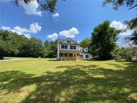 13 Jackson Rd, Porterdale, GA 30016