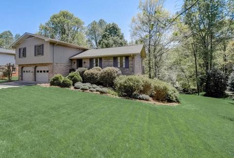 6788 Vic Ar Rd, Atlanta, GA 30360