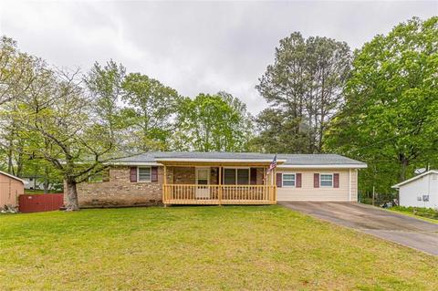 3681 Briar Dr, Lithia Springs, GA 30122