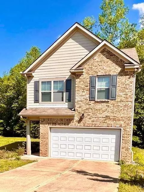 144 Avonwood Cir, Locust Grove, GA 30248