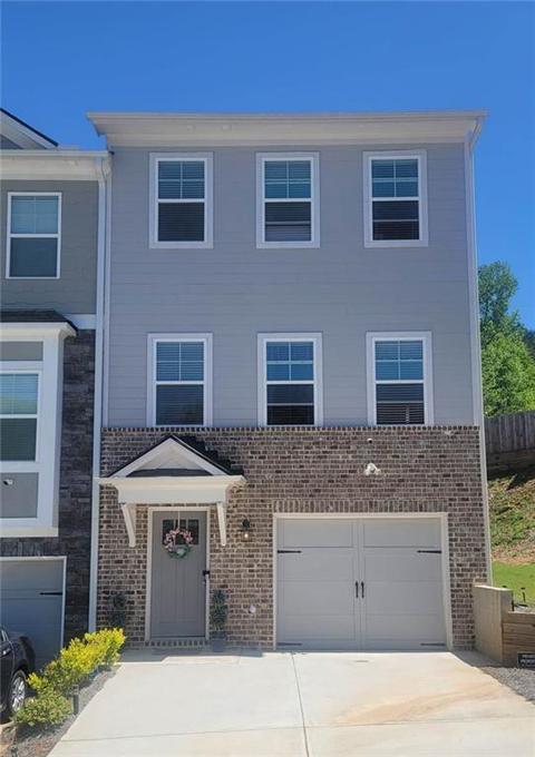 901 Belfry Ter, Fairburn, GA 30213