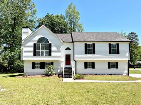 2516 Country Lake Cir, Powder Springs, GA 30127