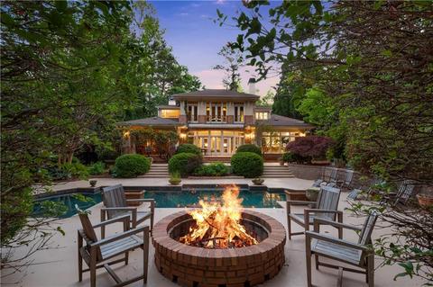 1070 Ferncliff Rd NE, Atlanta, GA 30324