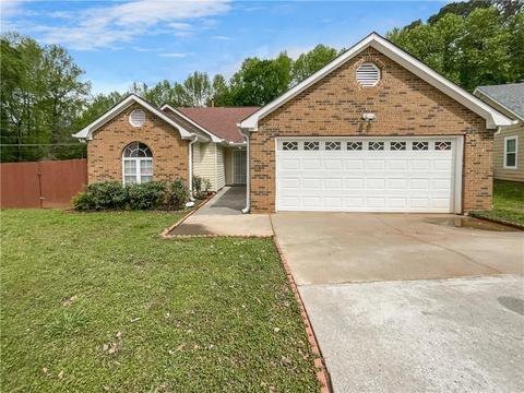 135 Gingerbread Pl, Fayetteville, GA 30214
