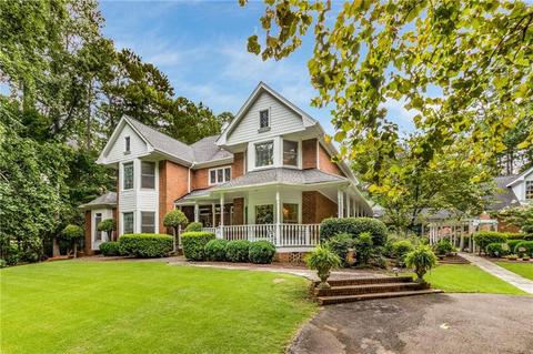 912 Mill Creek Run, Suwanee, GA 30024