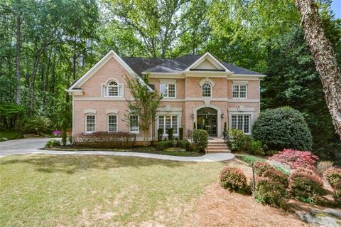 125 Fox Cove Ct, Alpharetta, GA 30022