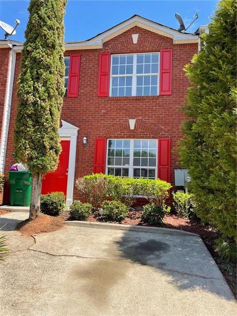 5894 Strathmoor Manor Cir, Lithonia, GA 30058