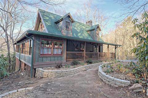 629 Saddle Gap Dr, Clayton, GA 30525