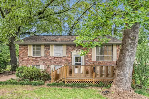 1020 Brian Ln, Forest Park, GA 30297